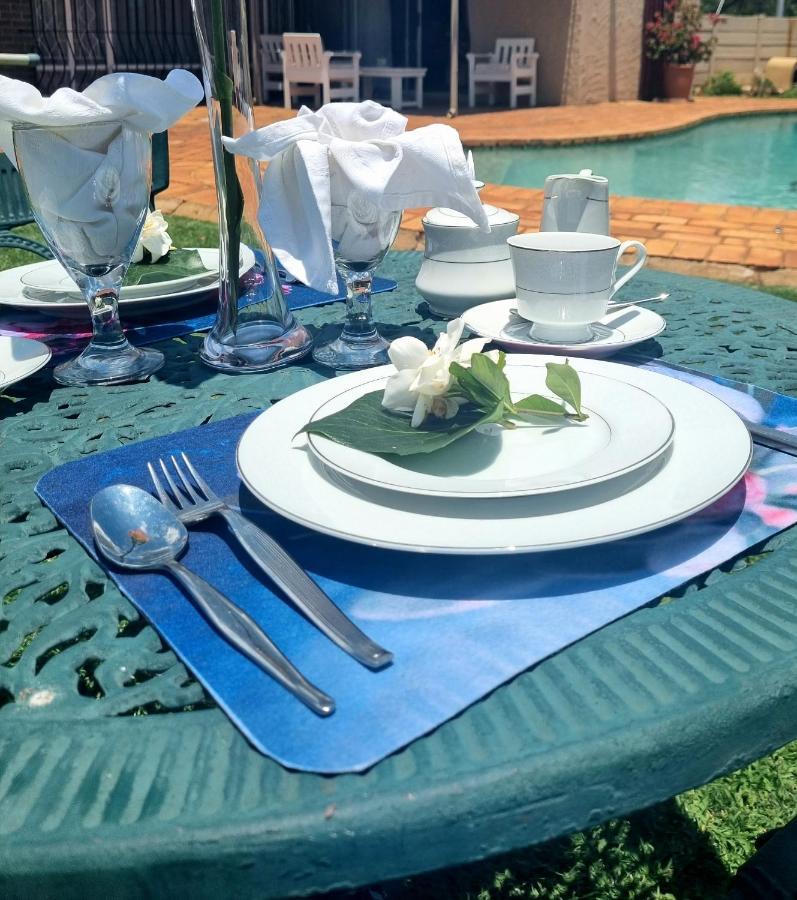 Isabel'S B & B Krugersdorp Exterior foto