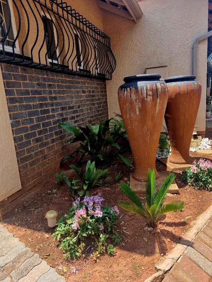 Isabel'S B & B Krugersdorp Exterior foto